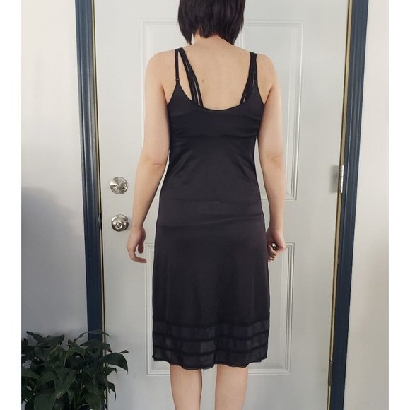 Lorraine Black Nylon Slip - Picture 3 of 4